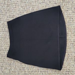 Black skirt Diane von furstenberg size 4-6